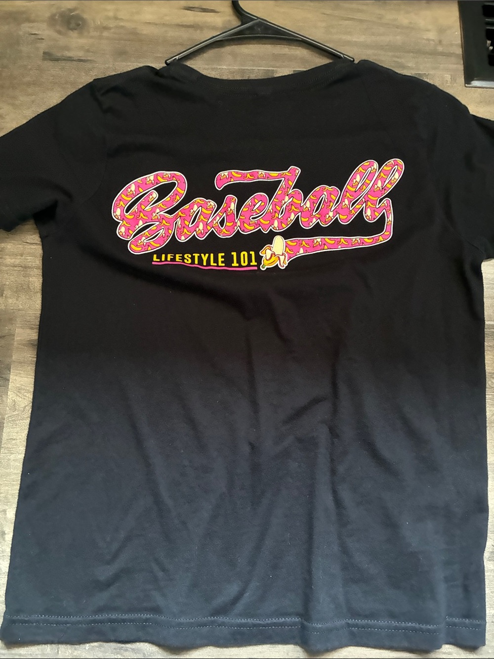 Baseball Lifestyle 101 Banana Sleeve Kids Tee with Pink & Yellow Badge - Picture 3 of 3